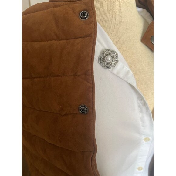 Shiny Faux Pearls Rhinestones Floral Shape Pin Small Brooch Silver Tone - Picture 7 of 8